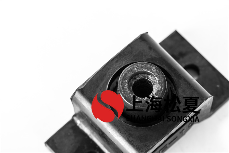 數(shù)控旋壓機(jī)用BE-25<a href='http://xinypj.cn' target='_blank'><u>橡膠減震器</u></a>